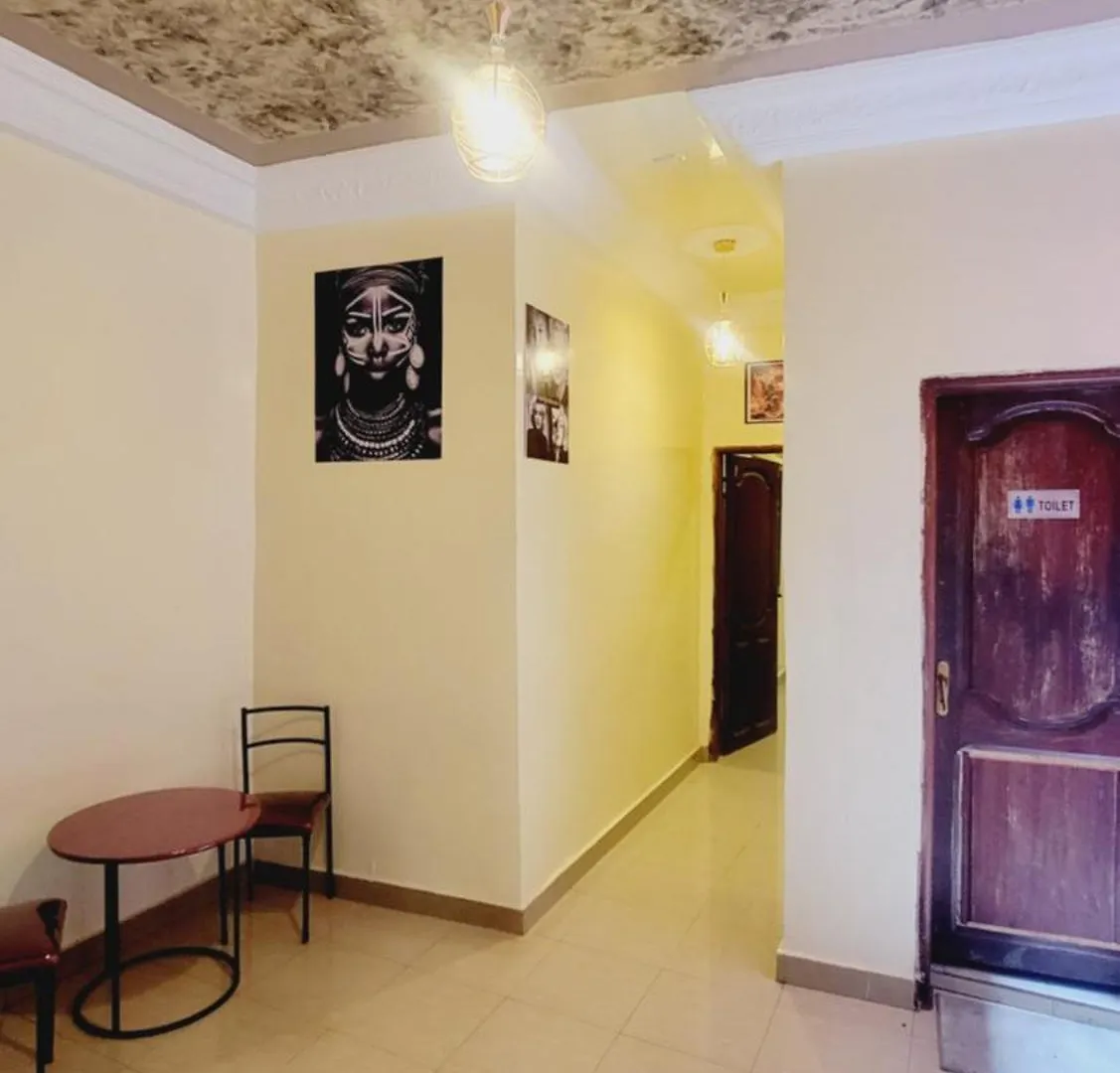 Studio Meuble Au Rez De Chausse Dakar