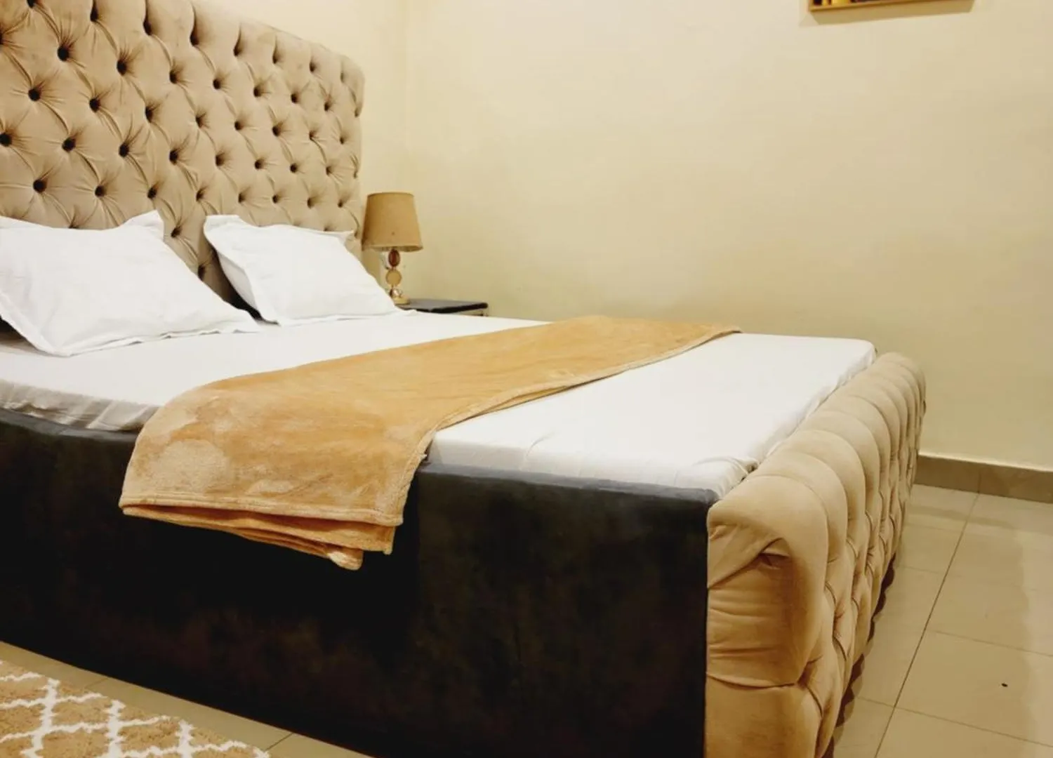 Love hotel Studio Meuble Au Rez De Chausse Dakar Senegal