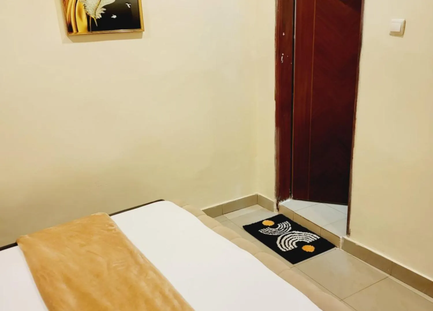 Love hotel Studio Meuble Au Rez De Chausse Dakar